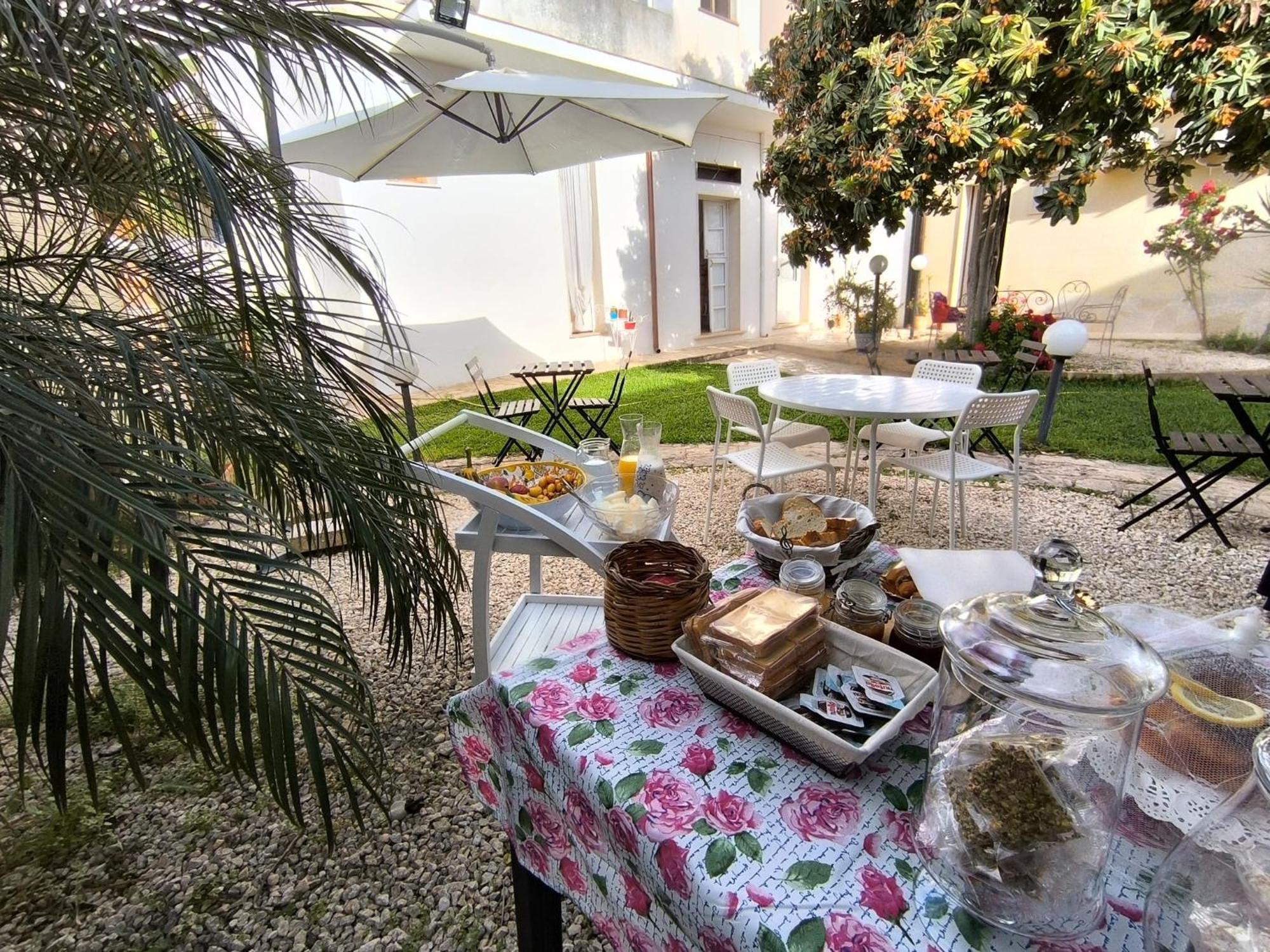 Bed and Breakfast U' Iazzu à Avola Extérieur photo